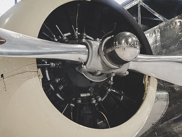 Vintage Propeller Engine Wings Over The Rockies Museum