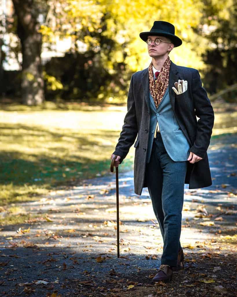 Vintage Victorian Suit Style