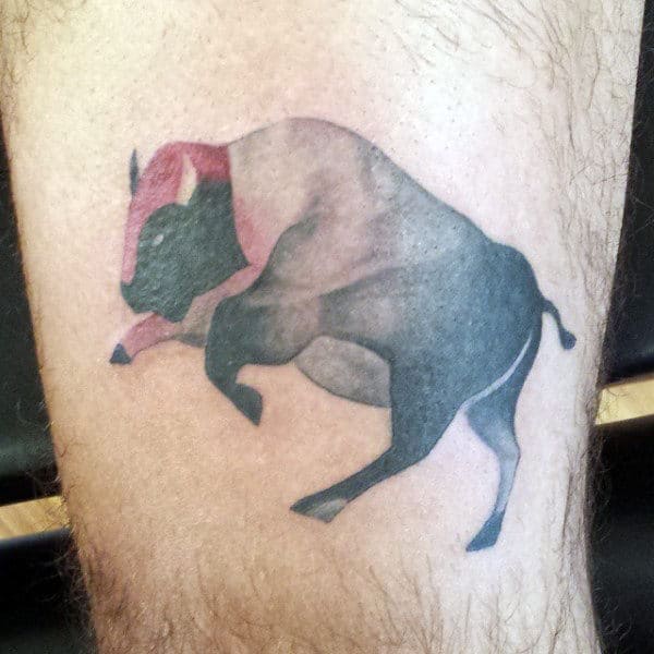 Watercolor Shaded Mens Small Bison Tattoo On Leg