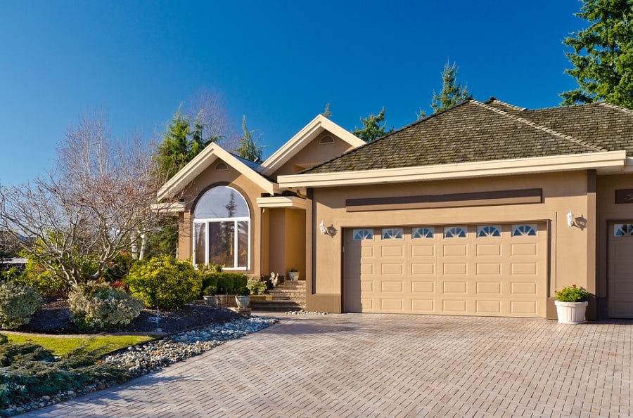traditional panel garage door 