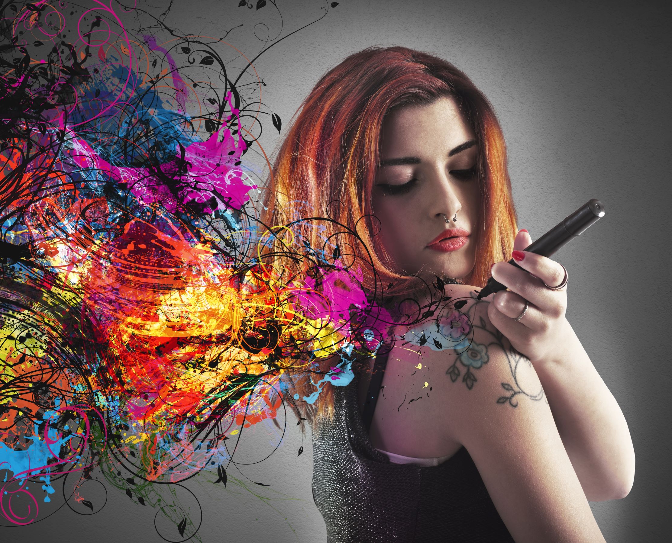 Woman Draws On Fake Tattoo In Wild Color