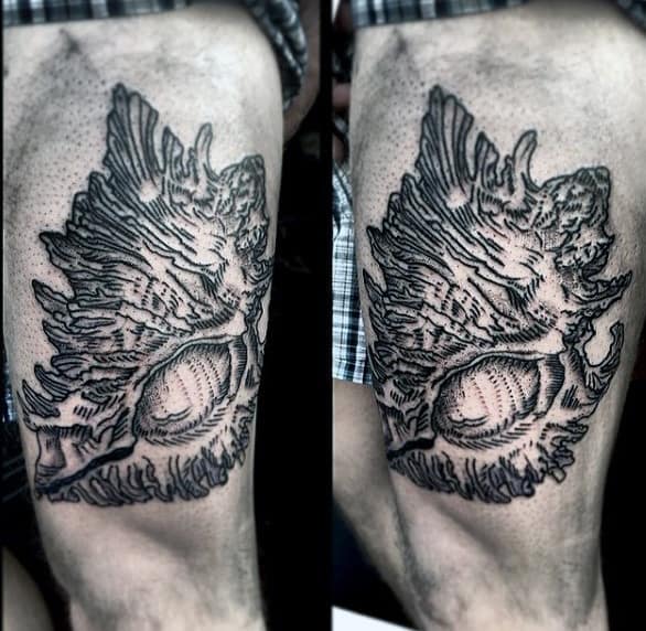 Woodcut Cool Mens Crown Conch Thigh Tattoo