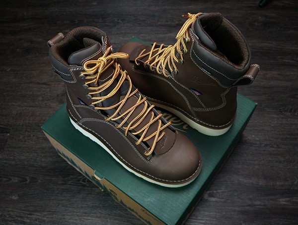 Work Boots For Men Danner Quarry Brown Alloy Toe Wedge