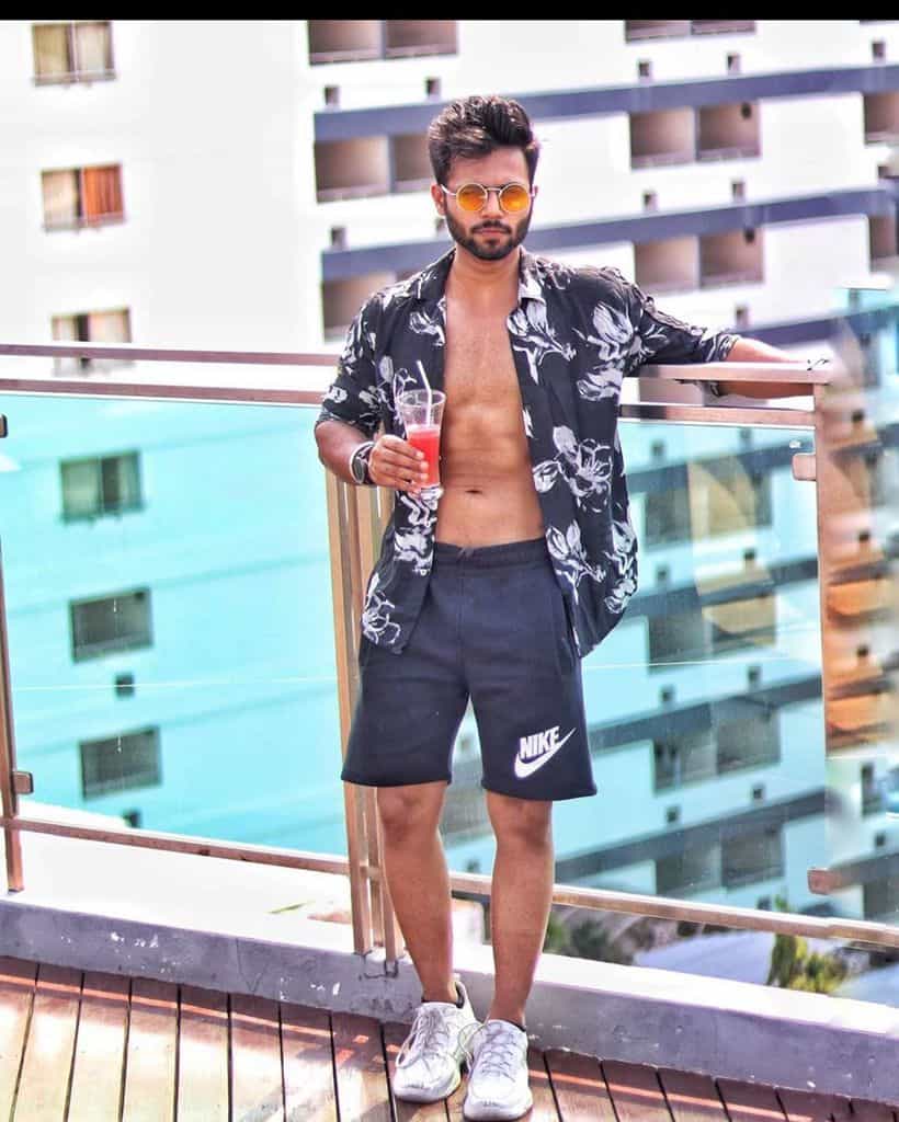 Young Men Summer Outfit