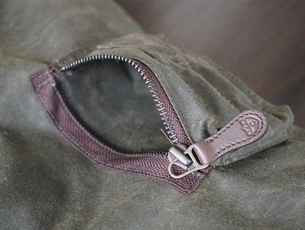 Zippered Small Left Sleeve Pocket On Mens Cockpit Usa Mountain Ranger Parka